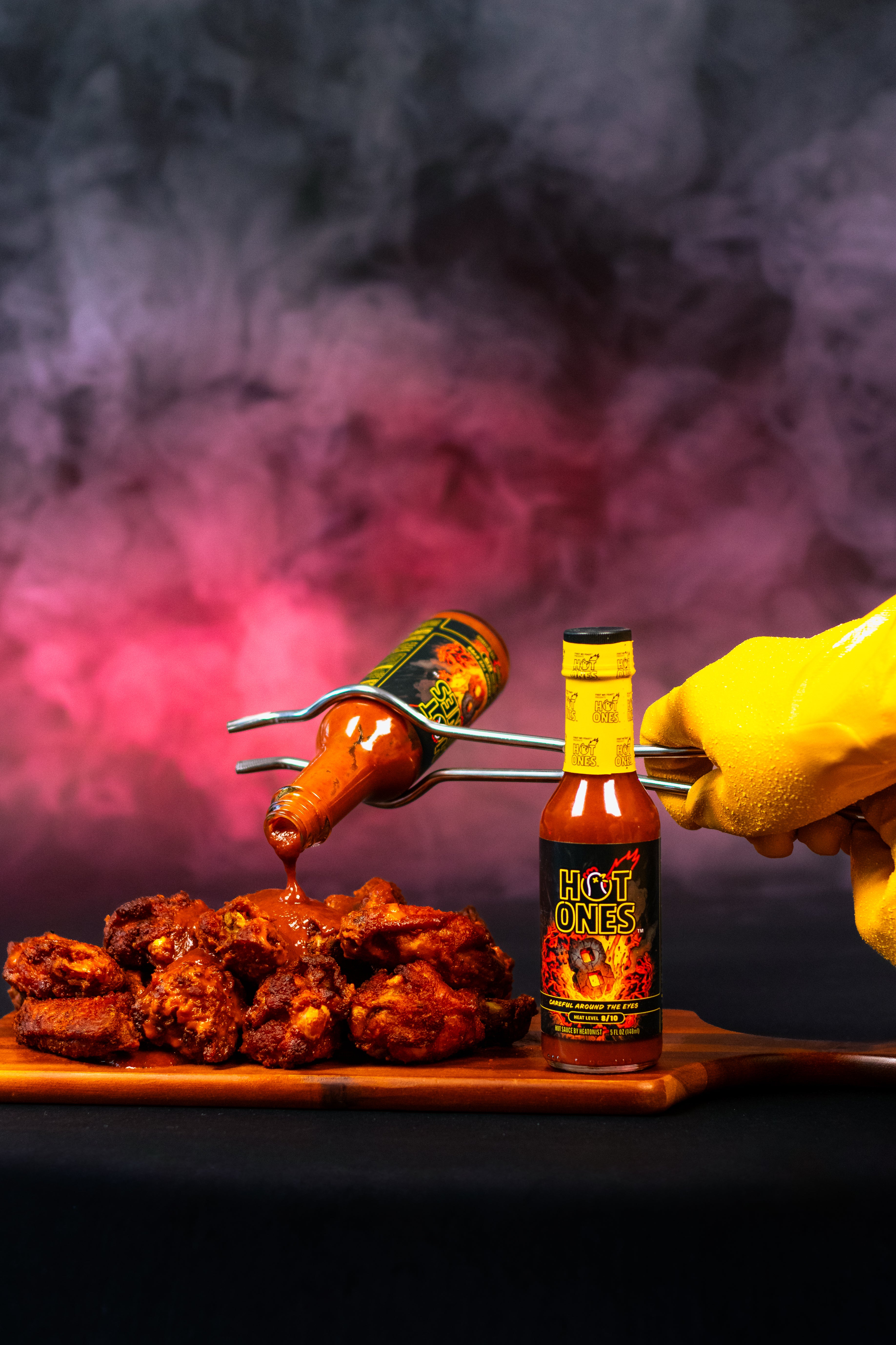 Hot sauce ポラロイド チソン 公式 Hot Ones Hot Sauce 10 Pack - Season 30 | HEATONIST